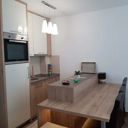 Havana Place 아파트 포드고리차